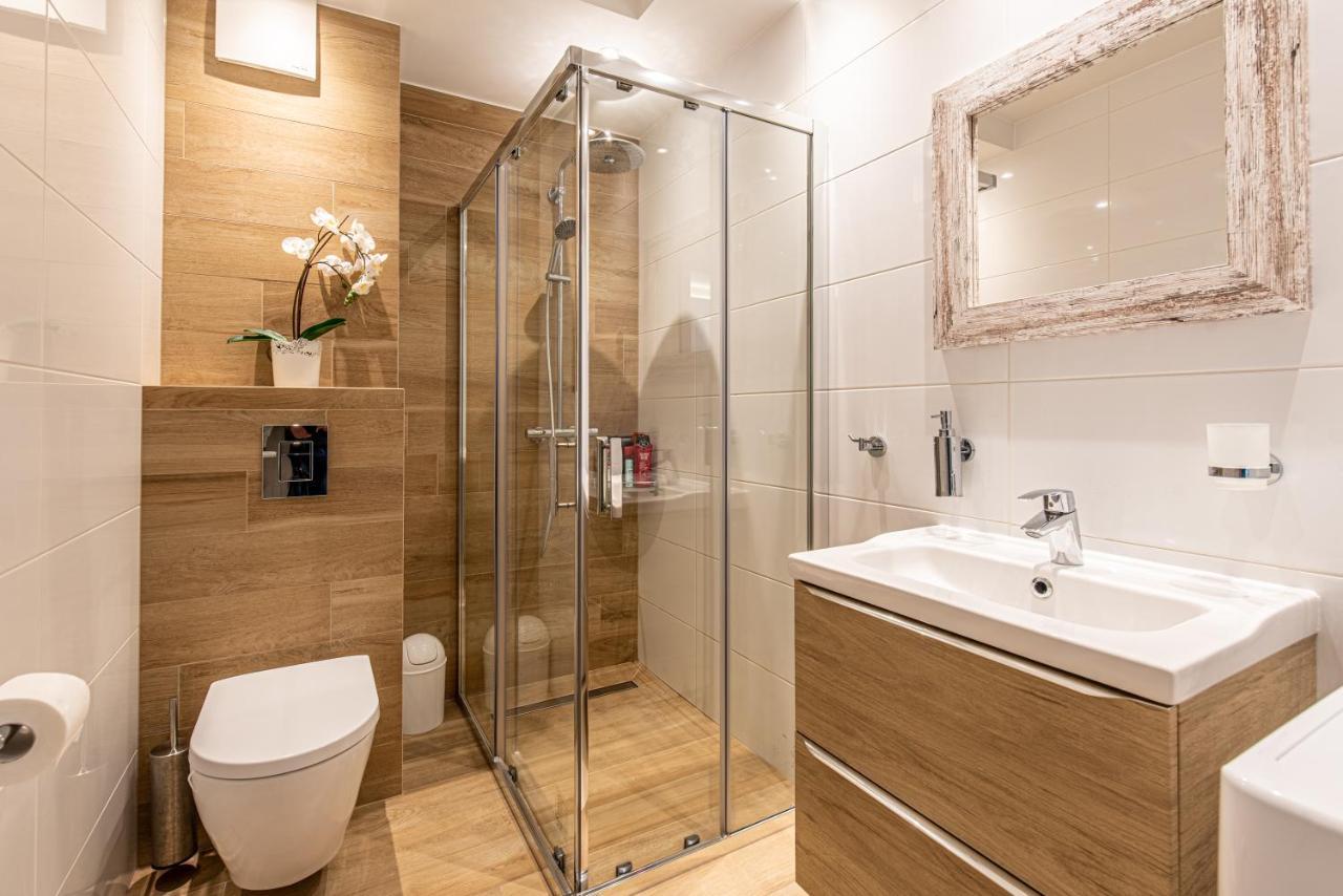 Bella Casa Premium Apartment - 30 Pszczelna Krakow Dış mekan fotoğraf